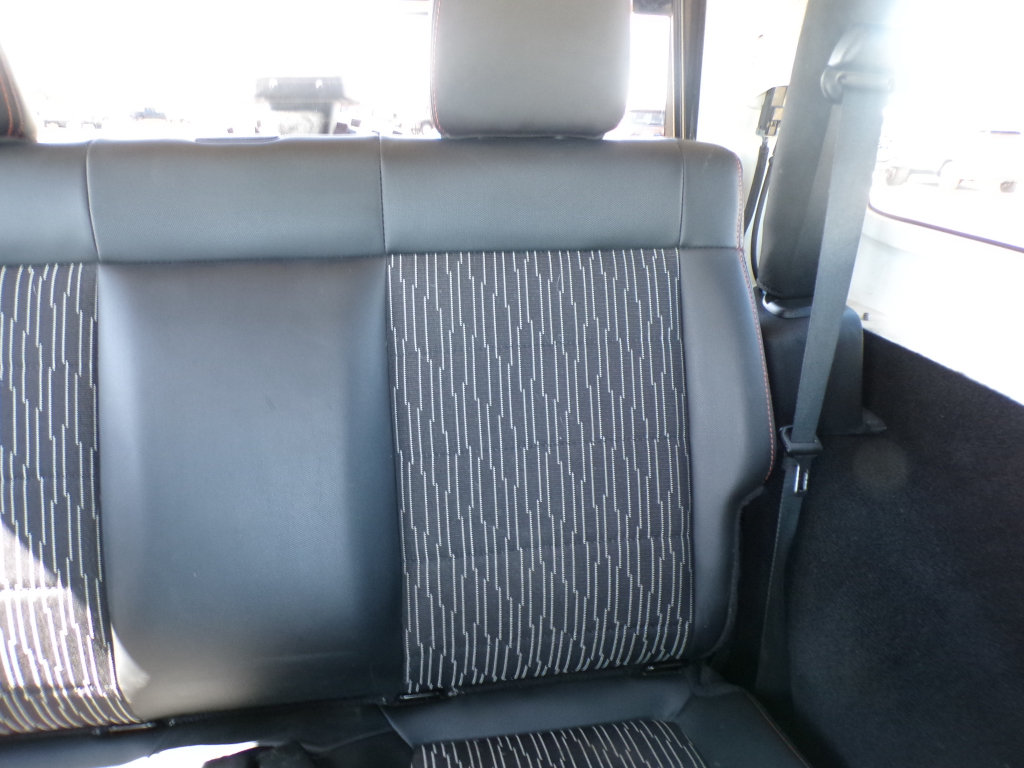 Used 2012 Jeep Wrangler Sahara AWD/4WD image 17