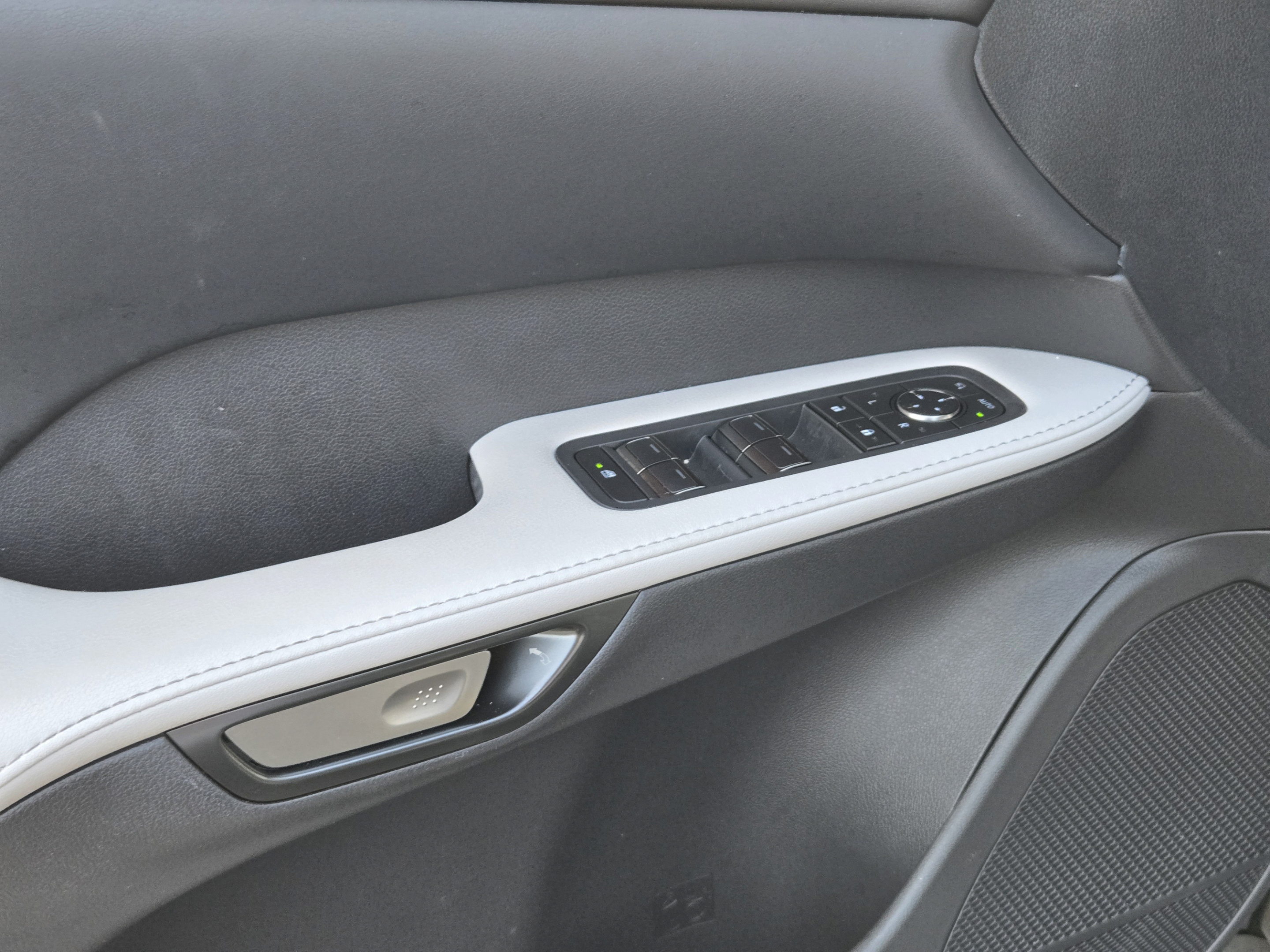 Certified 2025 Lexus RX 350 Premium Plus w/ Accessory Package (Z1) FWD image 10