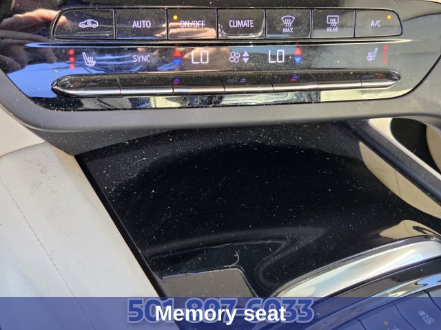 Used 2022 Buick Envision Essence w/ Safety Package FWD image 22