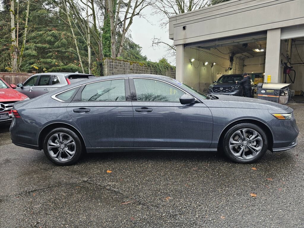 Certified 2023 Honda Accord EX image 8