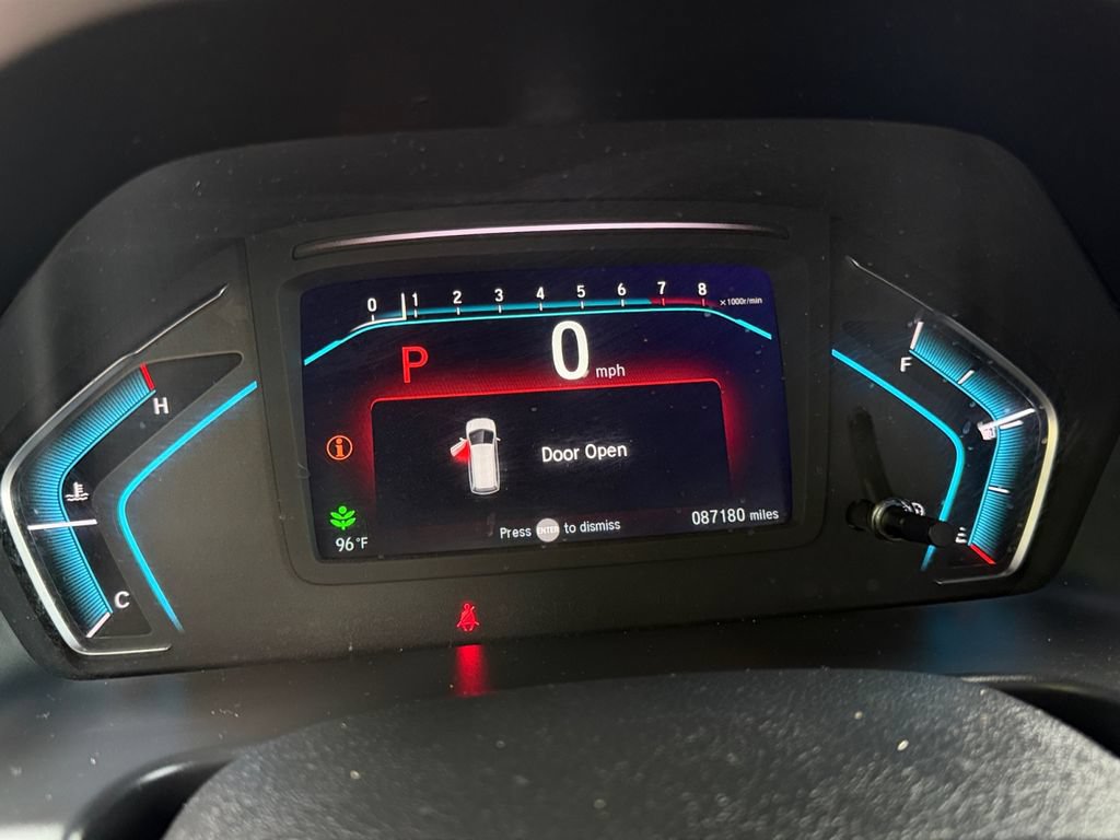 Used 2018 Honda Odyssey EX image 27