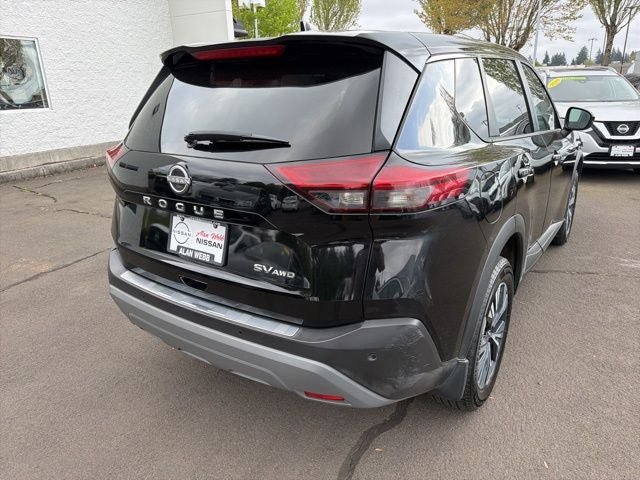 Used 2022 Nissan Rogue SV AWD/4WD image 3