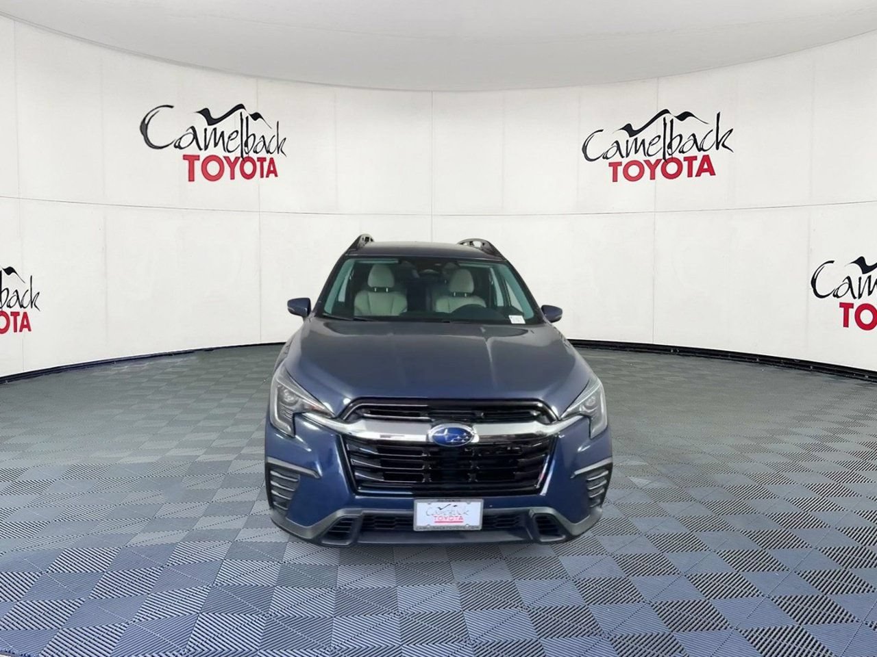 Used 2023 Subaru Ascent Premium w/ Convenience Package AWD/4WD image 7