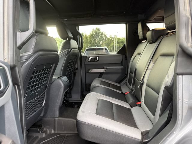 Used 2023 Ford Bronco Black Diamond AWD/4WD image 13