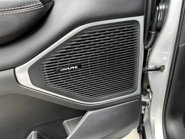 New 2024 Jeep Wagoneer 4WD w/ Premium Group I image 32