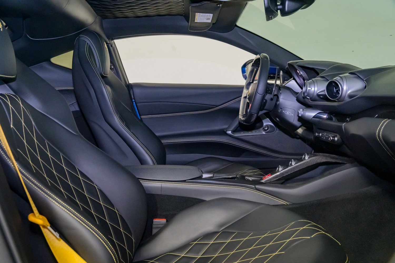 Certified 2020 Ferrari 812 Superfast RWD image 24