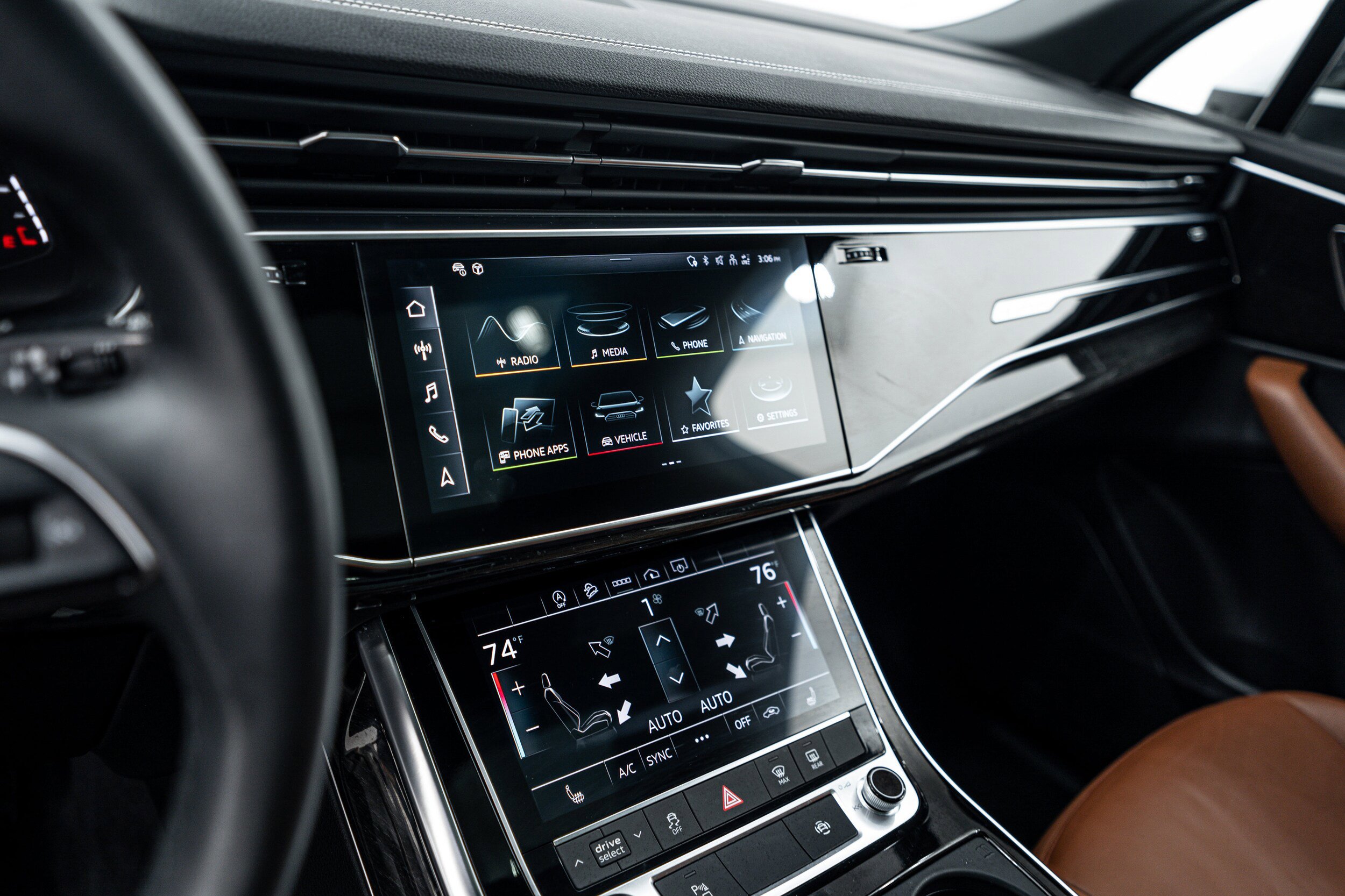 Certified 2023 Audi Q7 3.0T Premium w/ Convenience Package AWD/4WD image 12