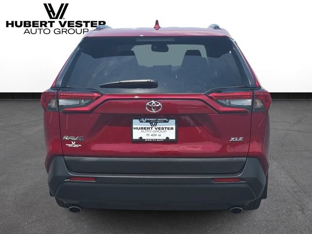 Used 2025 Toyota RAV4 XLE Premium FWD image 7