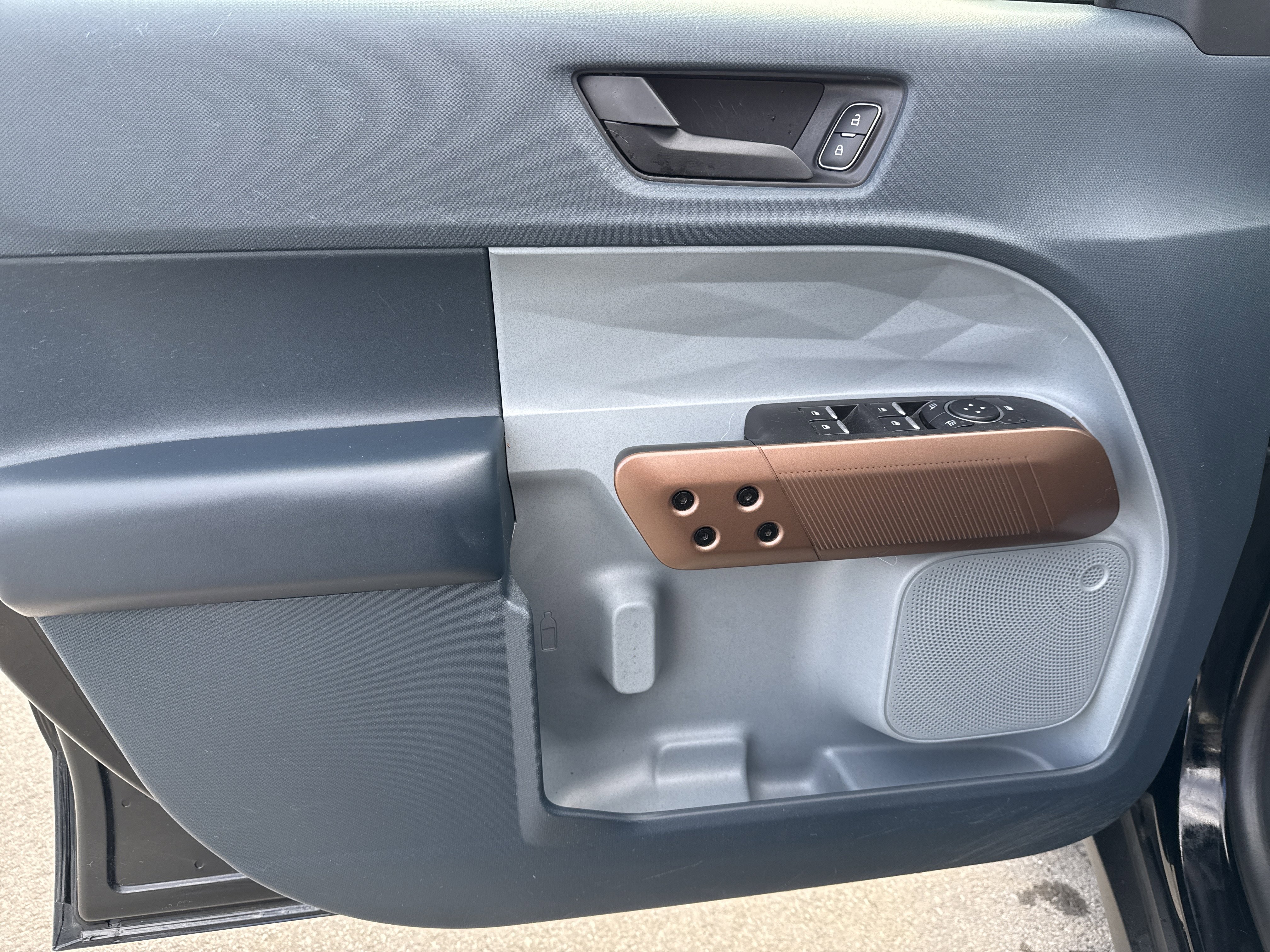 Used 2022 Ford Maverick Lariat w/ Equipment Group 500A Standard image 15