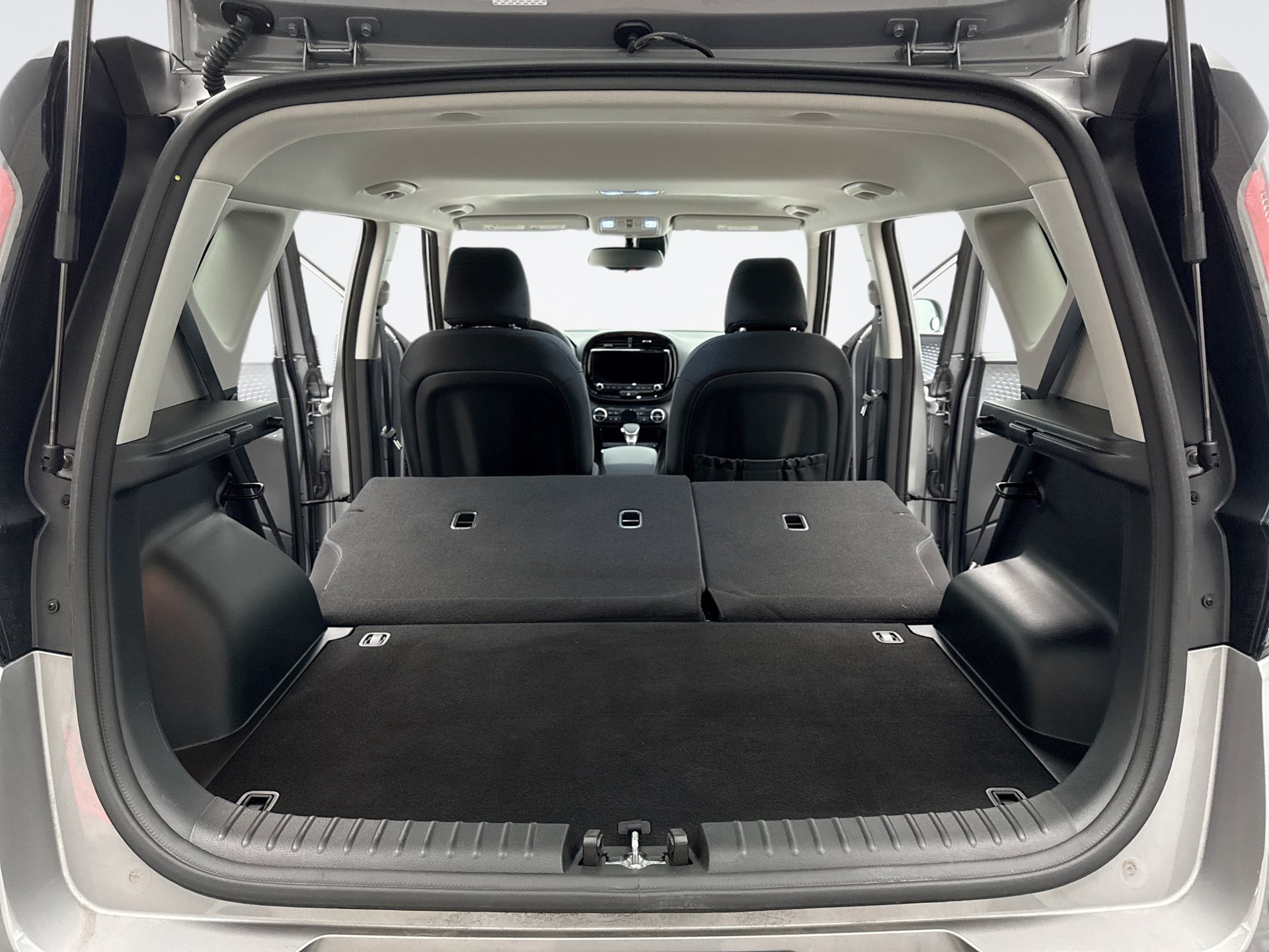Used 2025 Kia Soul EX FWD image 25