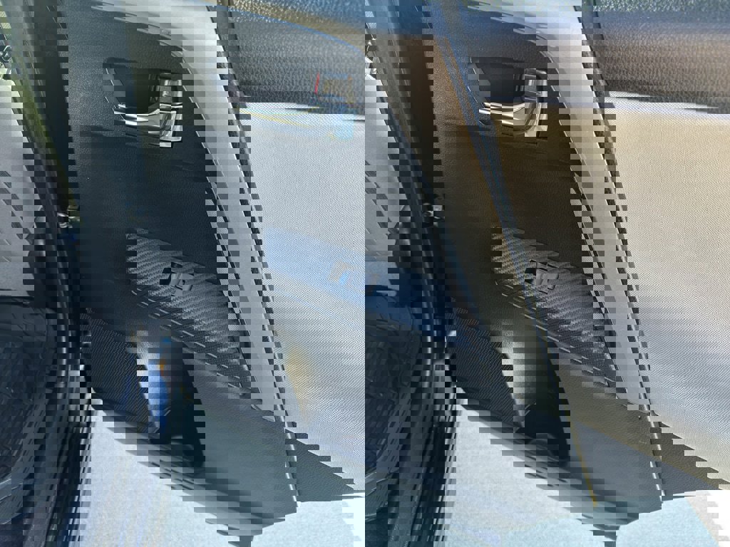 Used 2015 Toyota RAV4 XLE image 14