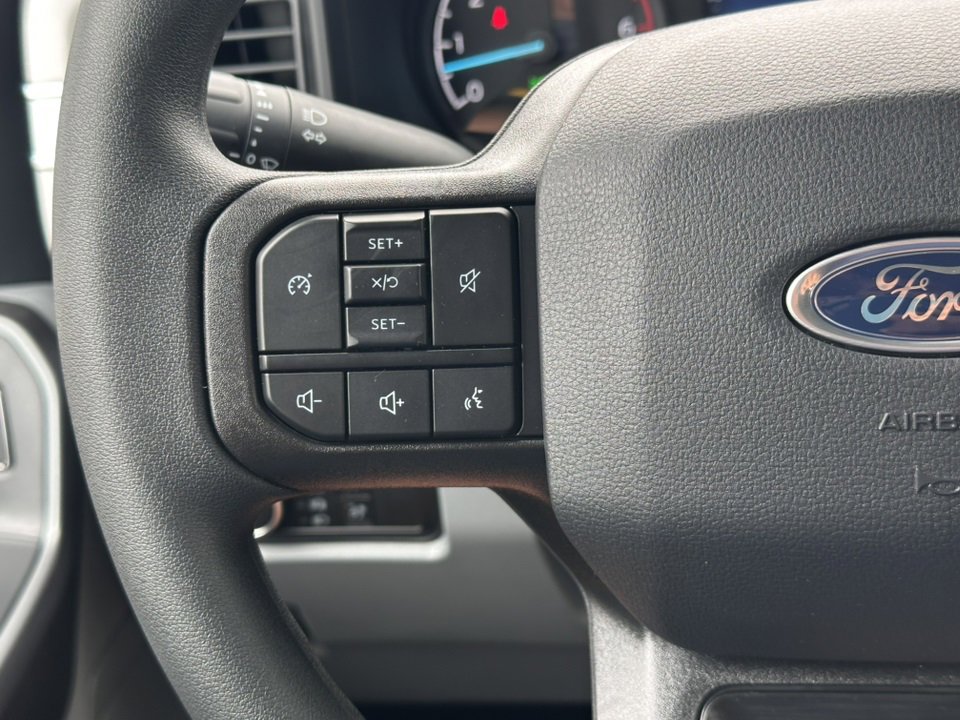 New 2025 Ford F250 XLT w/ FX4 Off-Road Package image 25