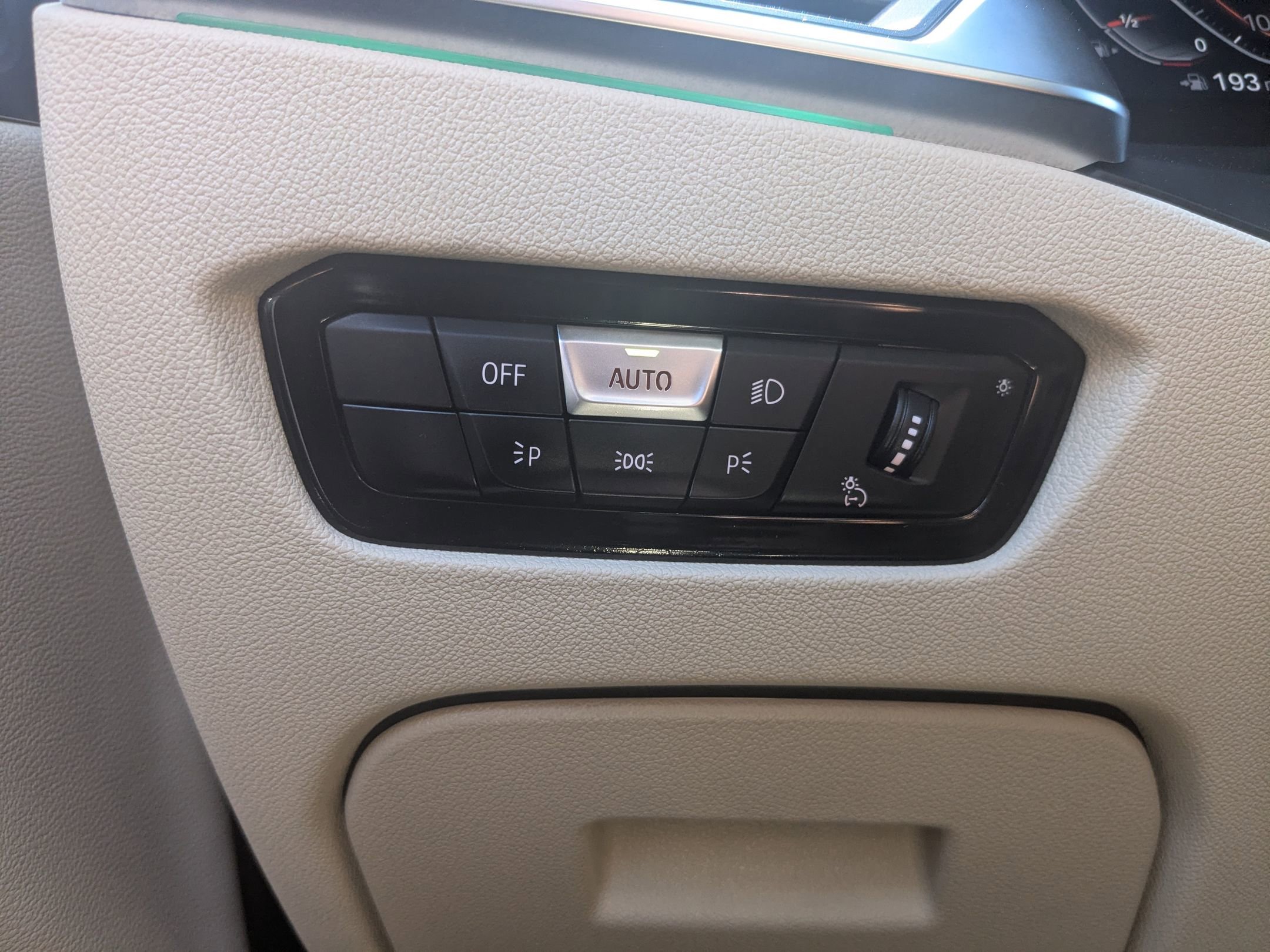 Used 2021 BMW 430i Convertible w/ Parking Assistance Package image 22