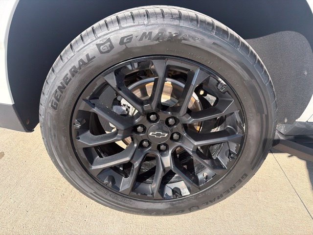 Used 2023 Chevrolet Tahoe LT w/ LT Signature Package AWD/4WD image 32