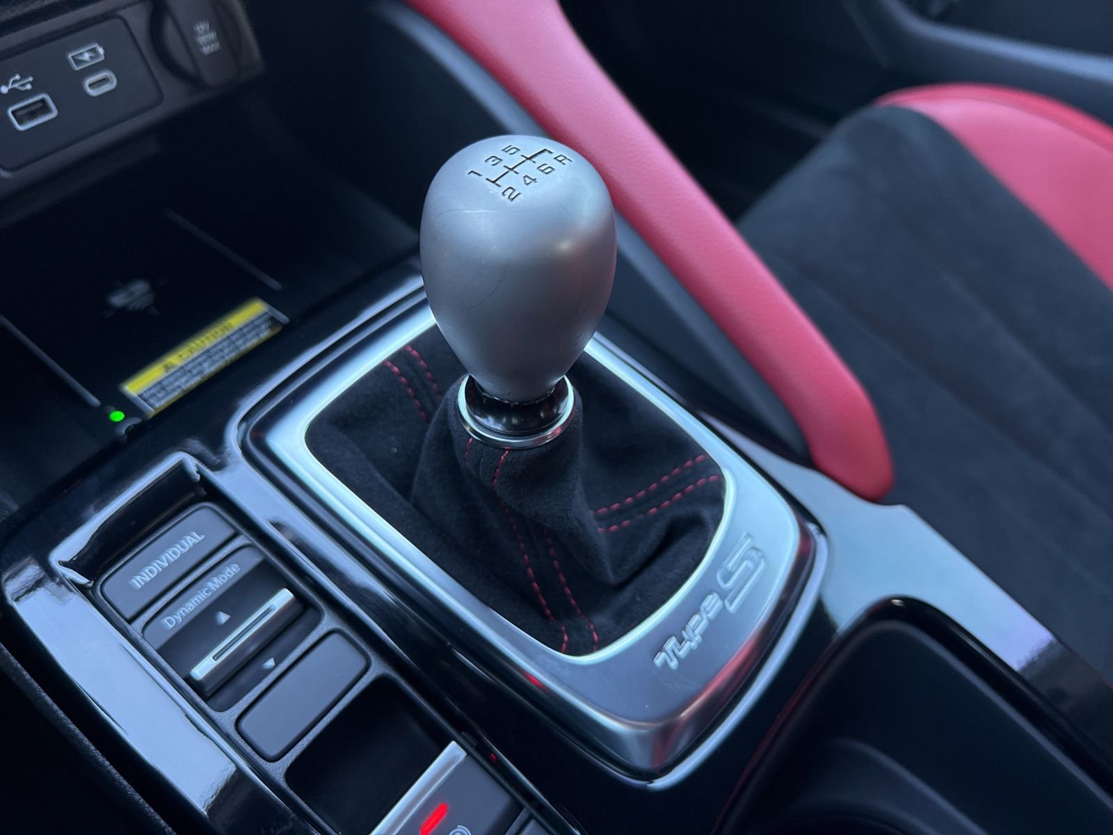 Used 2024 Acura Integra Type S image 25