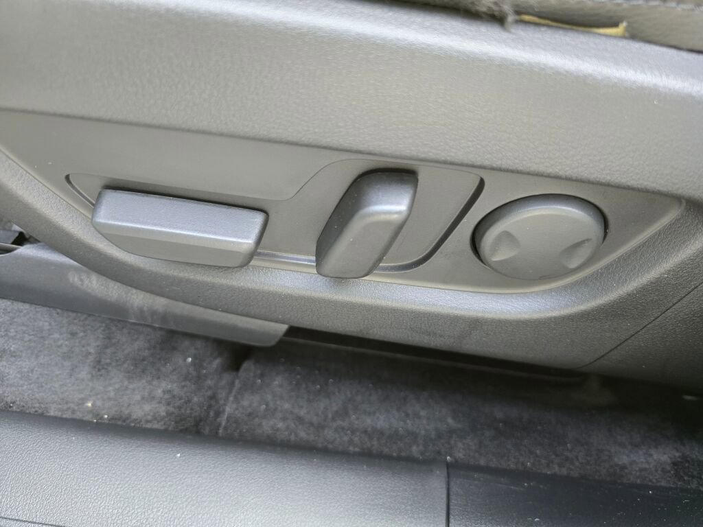 Certified 2024 MAZDA CX-90 Plug-In Hybrid w/ Preferred image 33