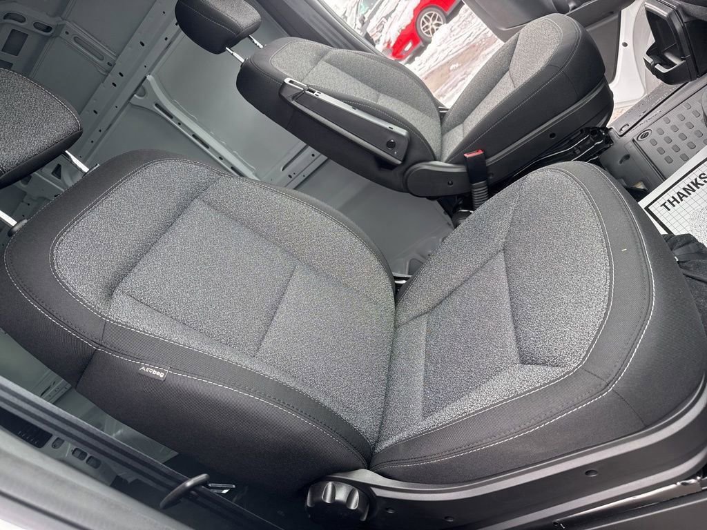 Used 2024 RAM ProMaster 2500 image 30