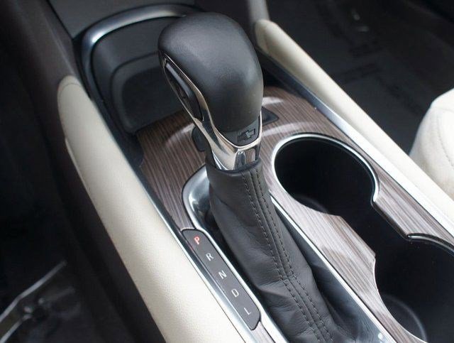 Used 2024 Chevrolet Malibu LT image 12