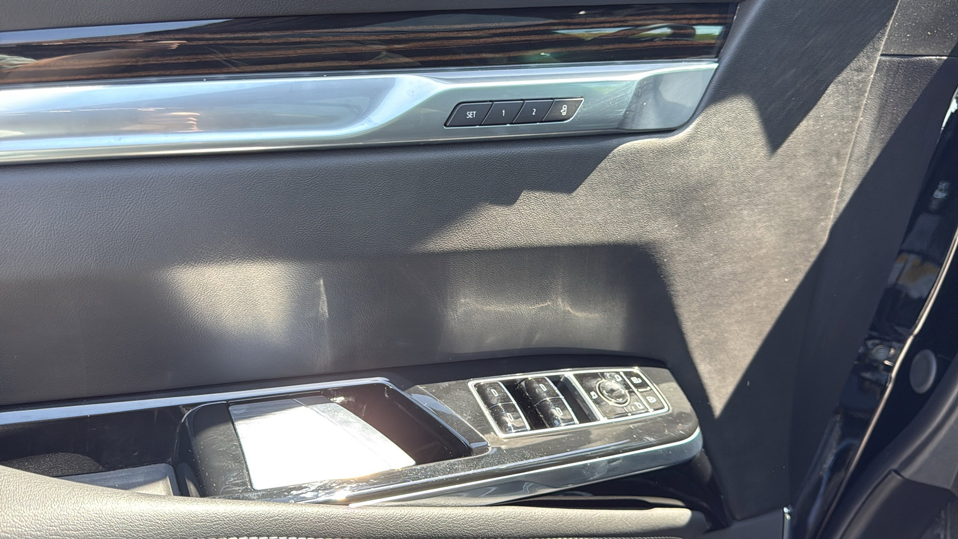 Certified 2026 Cadillac Escalade Luxury w/ Touring Package AWD/4WD image 11