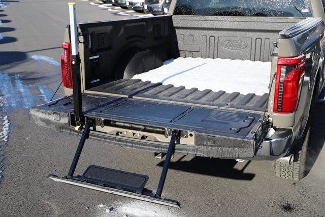 New 2025 Ford F150 XLT w/ Equipment Group 301A Standard image 8