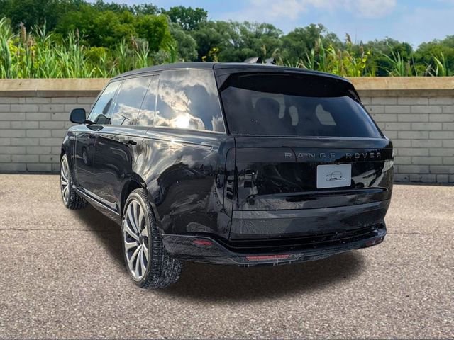 New 2026 Land Rover Range Rover Long Wheelbase SE image 6