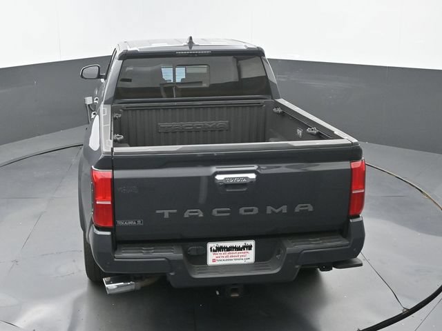 Used 2024 Toyota Tacoma Limited w/ Limited Package (LT) AWD/4WD image 32