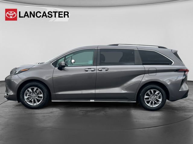 Certified 2024 Toyota Sienna XLE FWD image 4