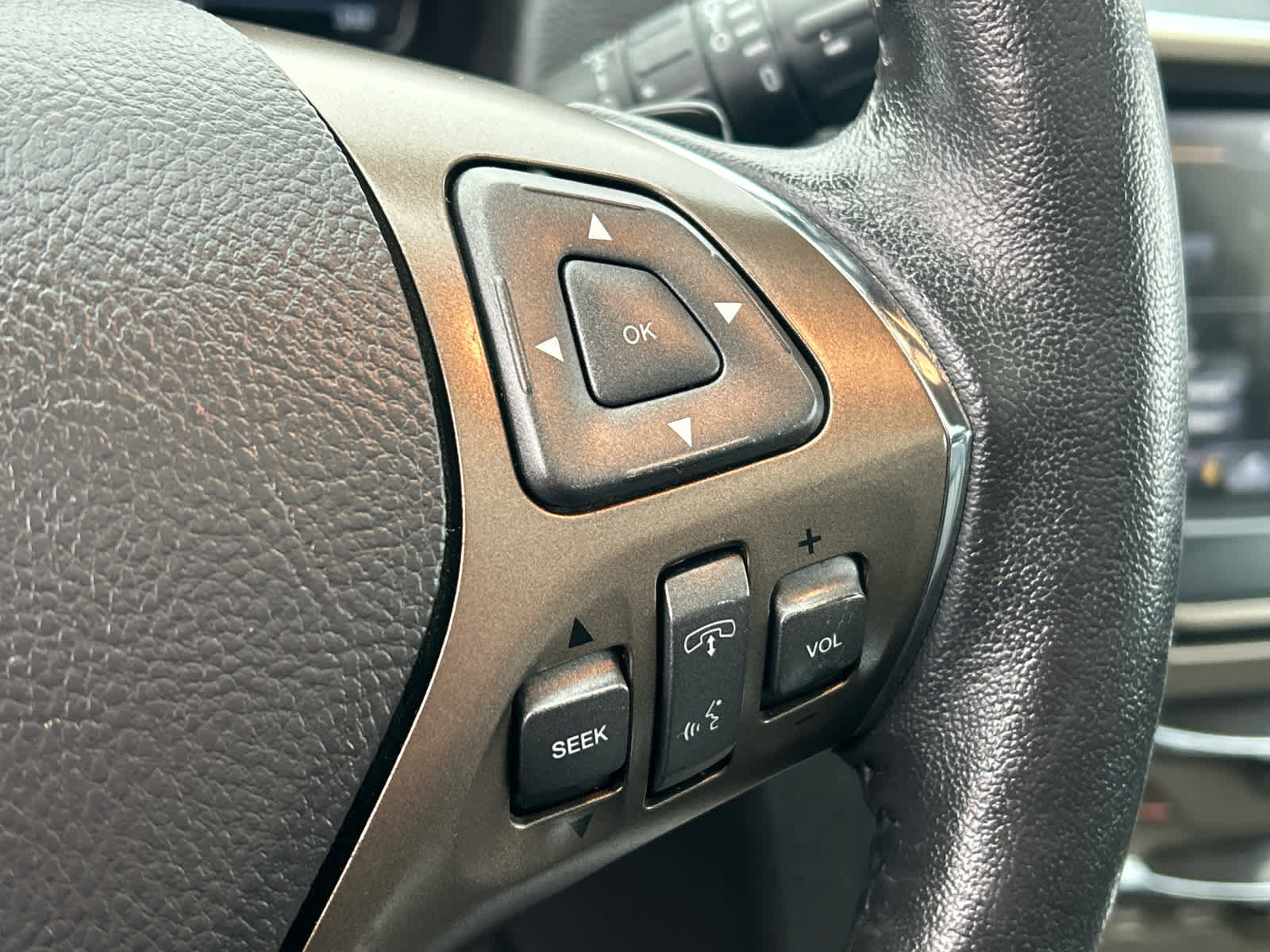 Used 2014 Lincoln MKX w/ Equipment Group 102A image 24