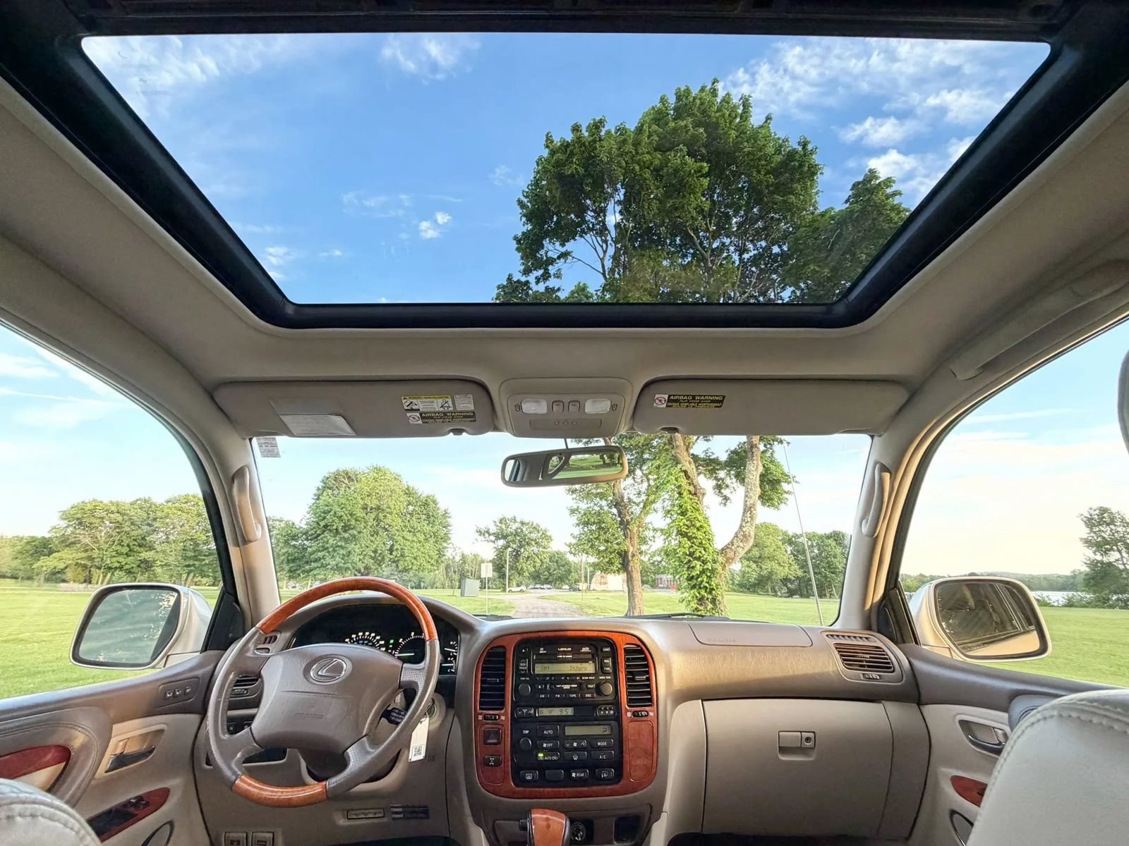 Used 2001 Lexus LX 470 4WD image 75