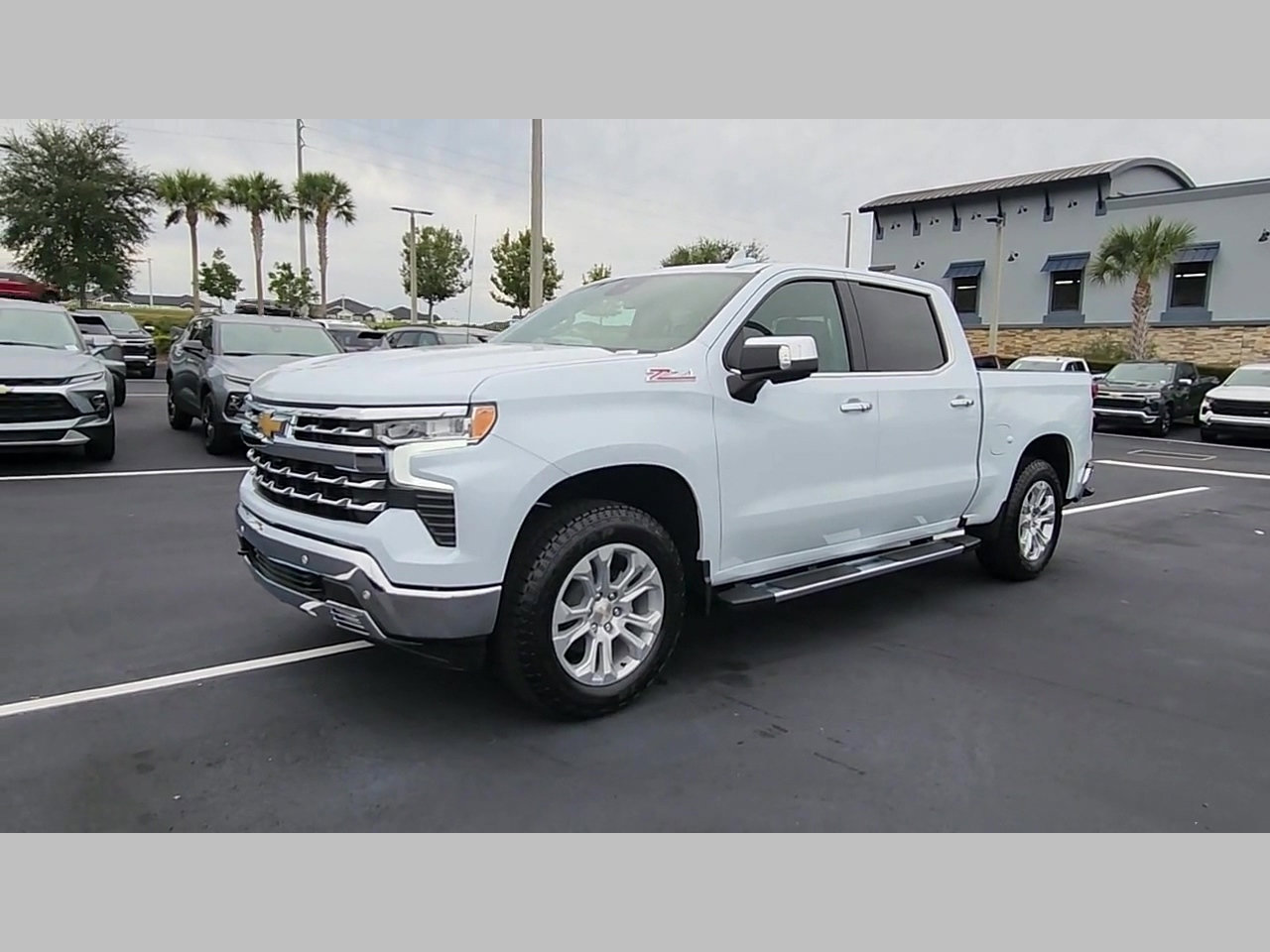 New 2026 Chevrolet Silverado 1500 LTZ w/ Z71 Off-Road Package image 27