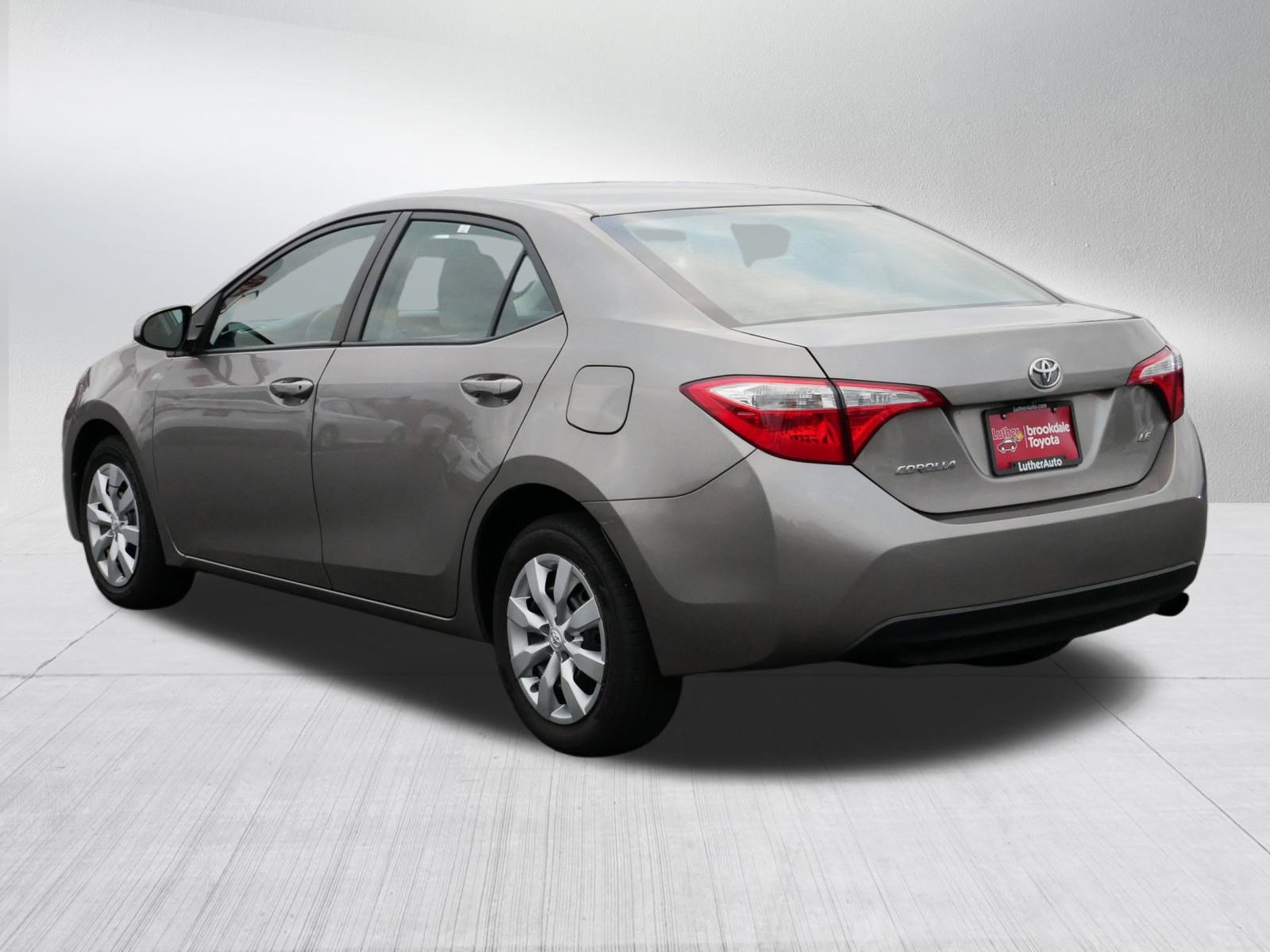 Used 2014 Toyota Corolla LE image 5
