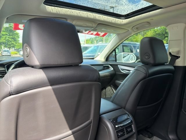 Used 2019 Cadillac XT5 Premium Luxury FWD image 30