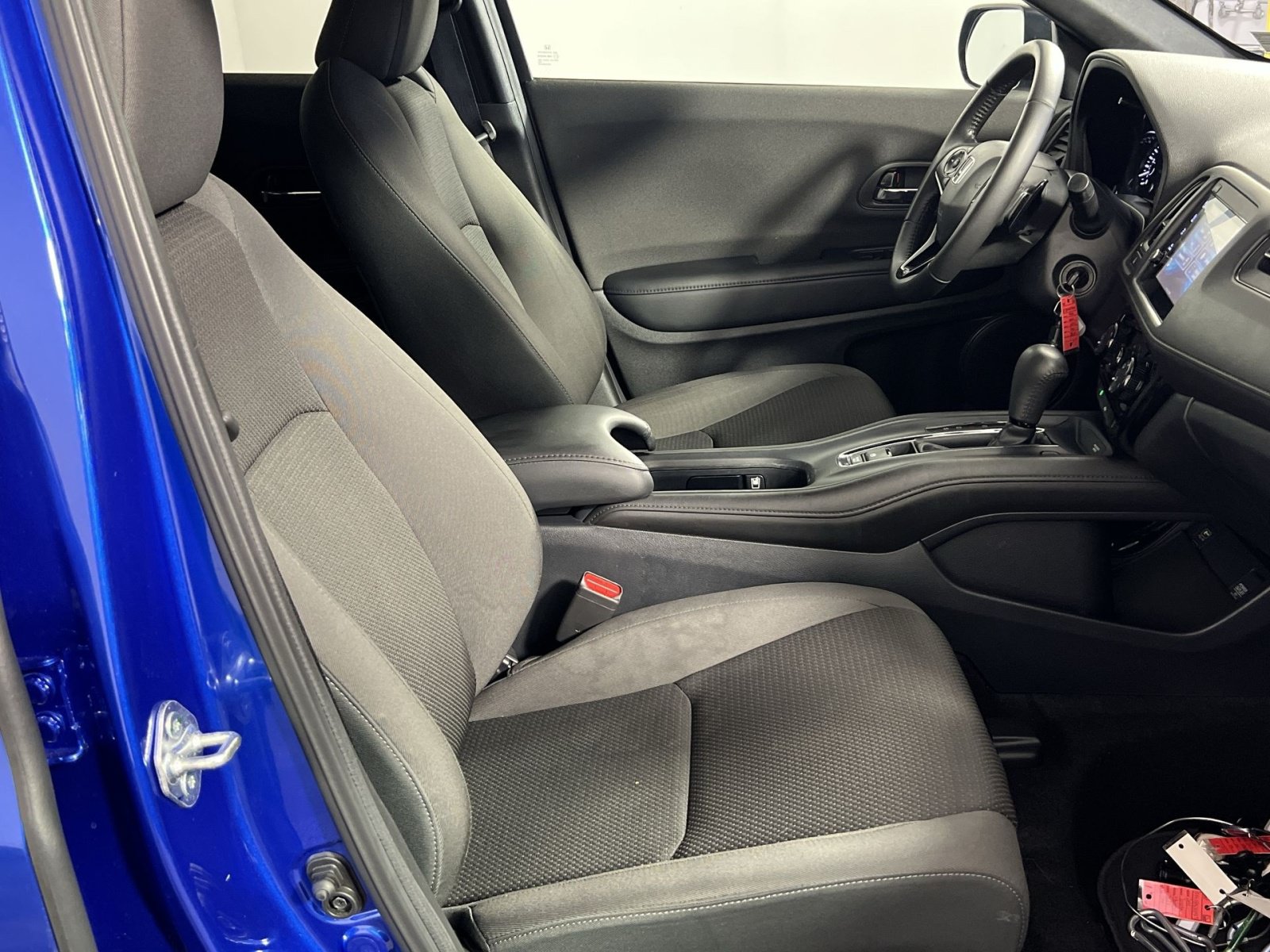 Used 2022 Honda HR-V Sport image 29
