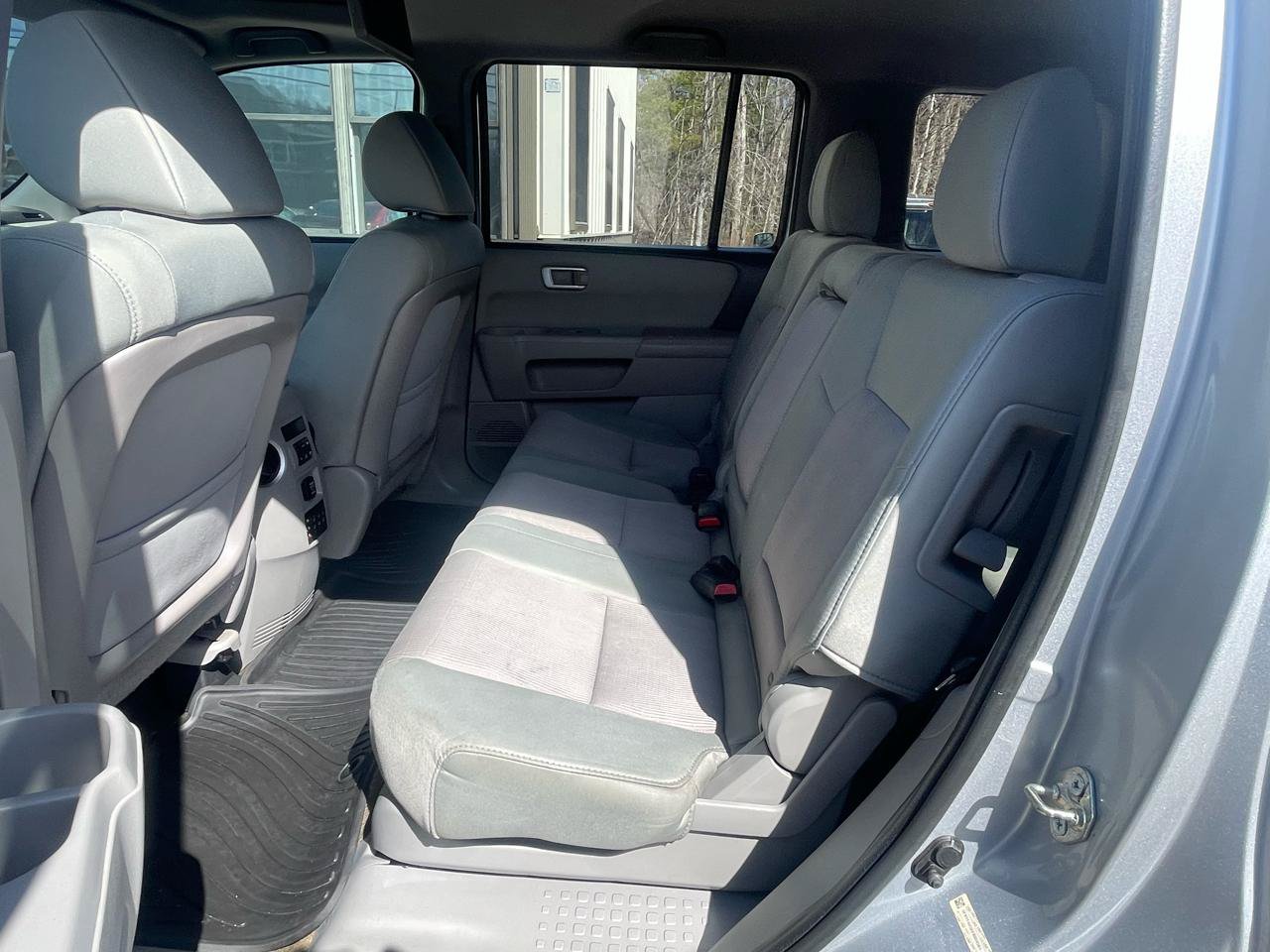 Used 2015 Honda Pilot SE image 10