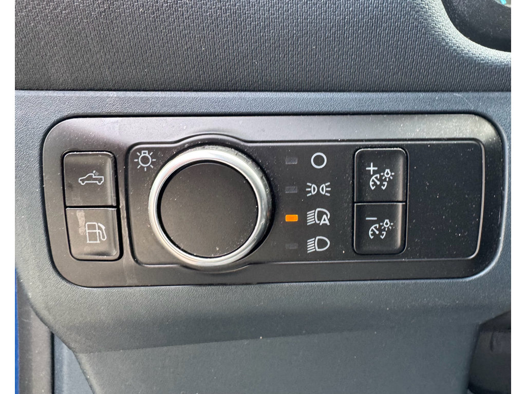 Used 2023 Ford Maverick XL image 22