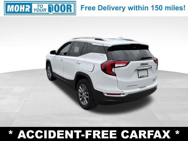 Used 2024 GMC Terrain SLT AWD/4WD image 3