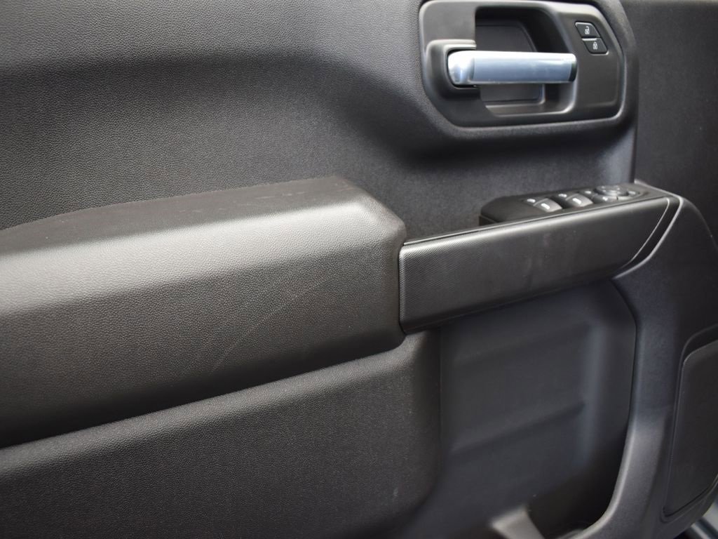 New 2026 Chevrolet Silverado 2500 Custom w/ Custom Value Package image 10