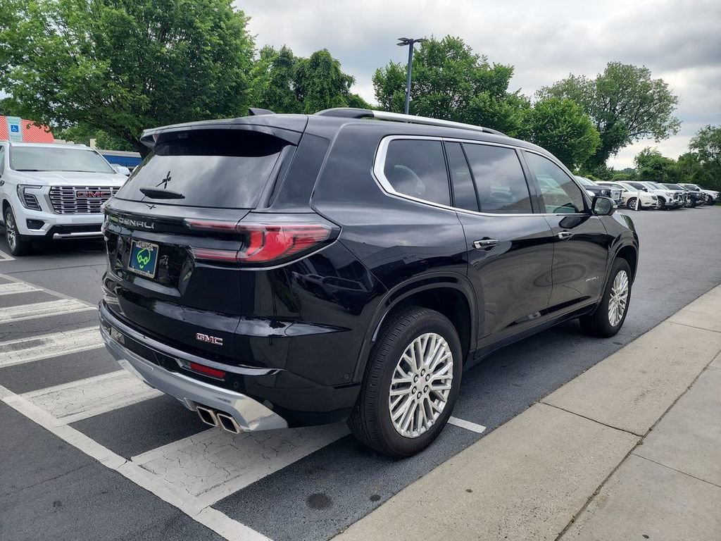 Used 2024 GMC Acadia Denali w/ Super Cruise Package FWD image 8