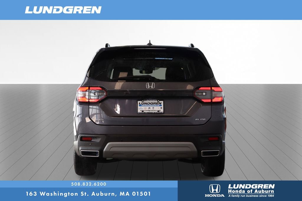 Used 2025 Honda Pilot Elite image 37