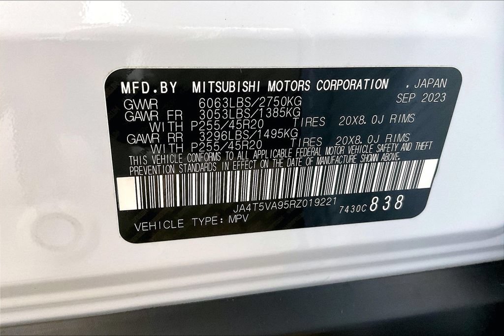Used 2024 Mitsubishi Outlander SE AWD/4WD image 36