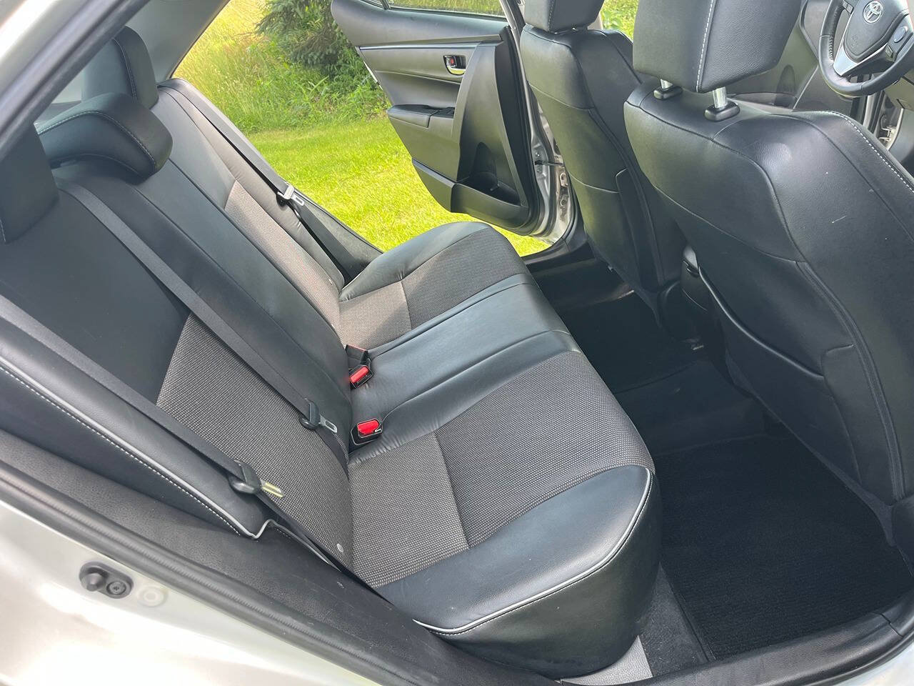 Used 2014 Toyota Corolla S FWD image 6