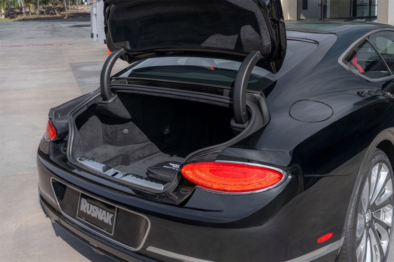 Used 2024 Bentley Continental GT Mulliner image 22