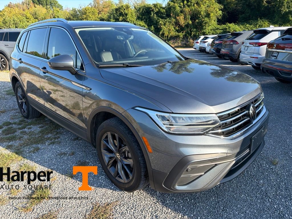 Used 2022 Volkswagen Tiguan SE AWD/4WD image 7