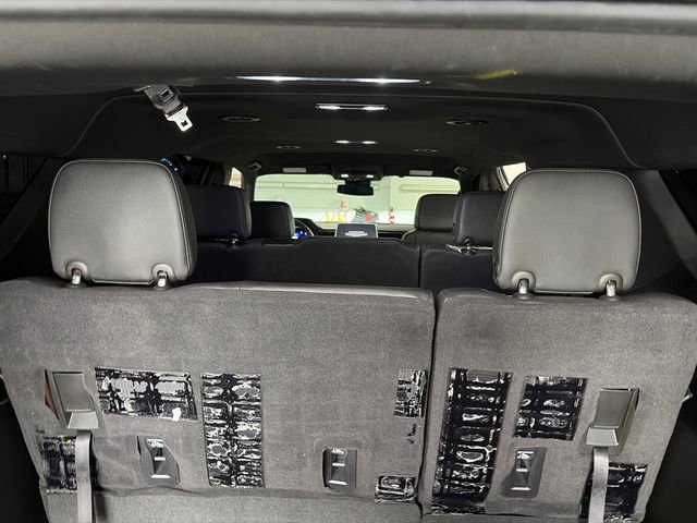 Used 2023 Chevrolet Suburban LT image 27