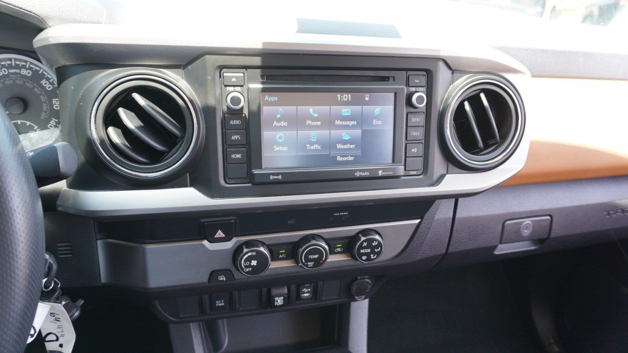 Used 2019 Toyota Tacoma SR5 RWD image 14