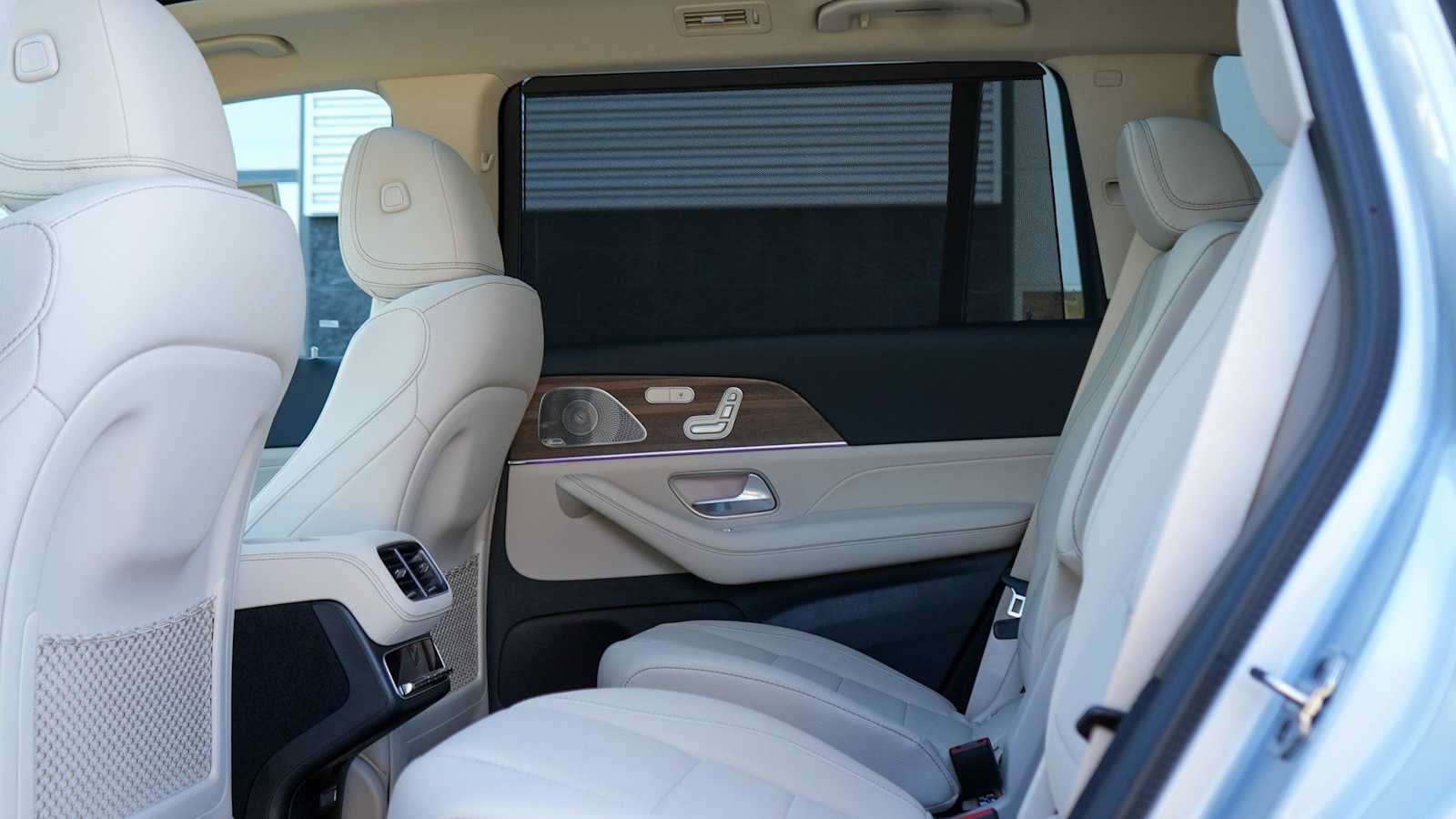 Used 2026 Mercedes-Benz GLS 450 4MATIC image 64