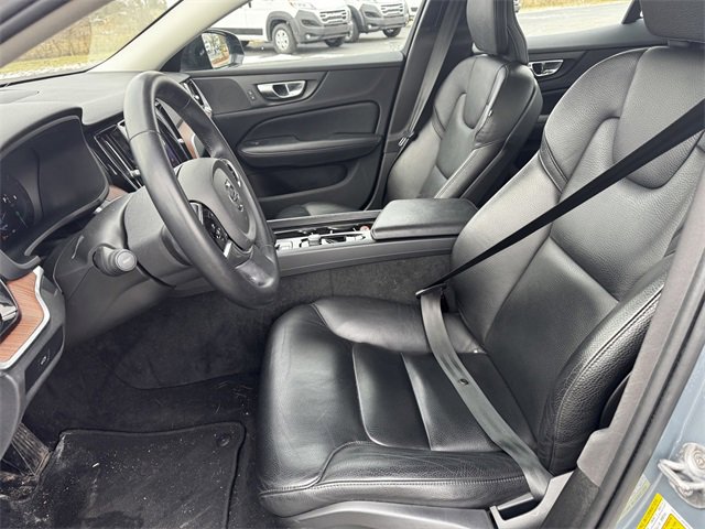 Used 2024 Volvo S60 B5 Plus image 21