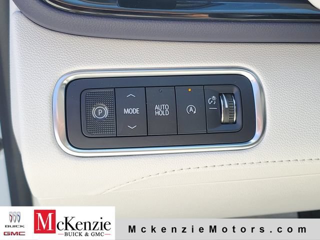New 2027 Buick Enclave Avenir w/ LPO, Floor Liner Package FWD image 13