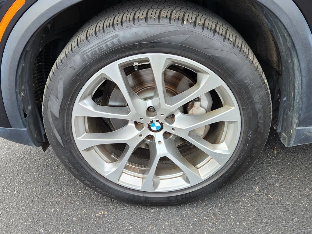 Used 2023 BMW X5 xDrive40i w/ Premium Package AWD/4WD image 19