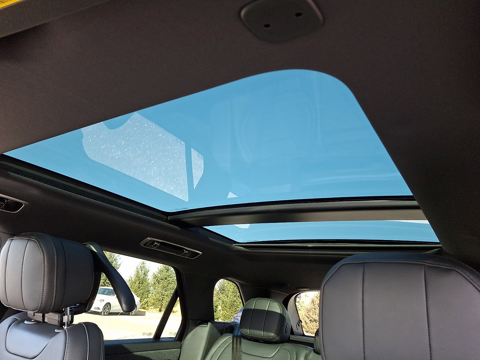 New 2026 Land Rover Range Rover Sport SE image 14